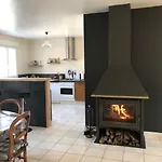 “les Reflets De La Charente” * Condac