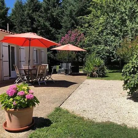 “les Reflets De La Charente” Dom wakacyjny