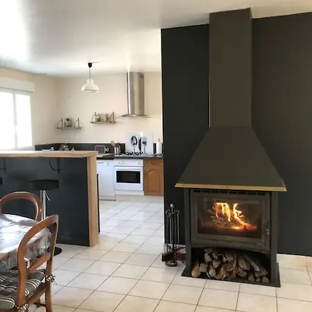 “les Reflets De La Charente” * Condac