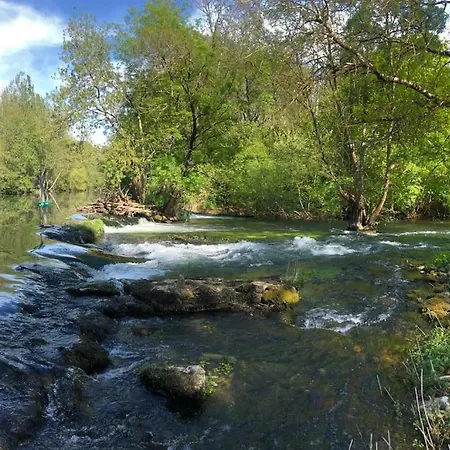 “les Reflets De La Charente” Condac