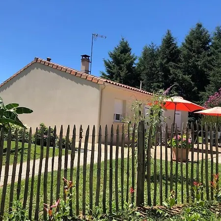 Dom wakacyjny “les Reflets De La Charente” *